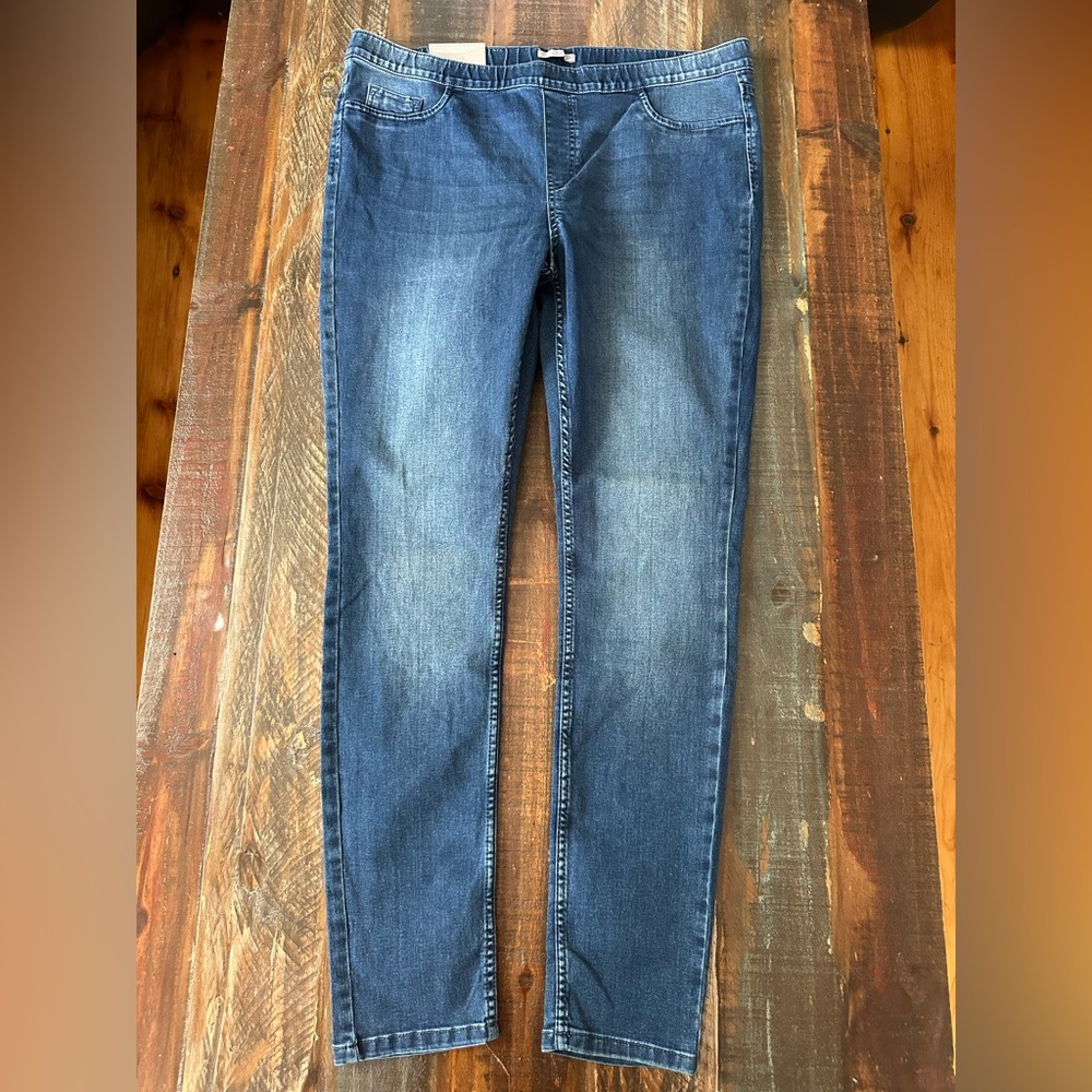 NWT H&M Women’s 20 Pull On Skinny Jean Denim Stretch Blue Pull On Jeggings